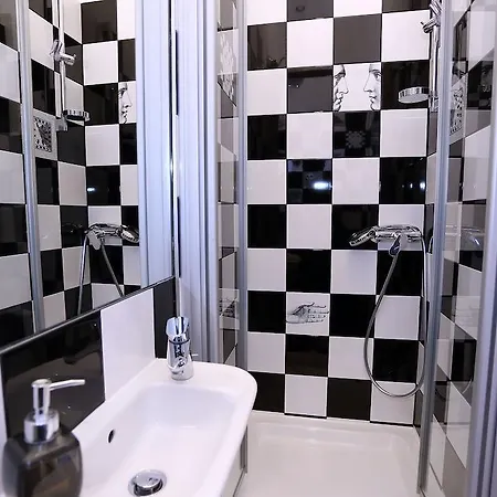 Hostel The Zára
