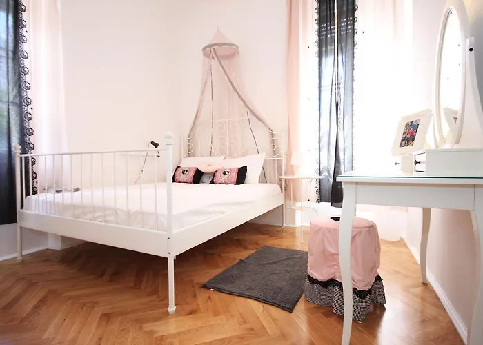 Auberge de jeunesse The *